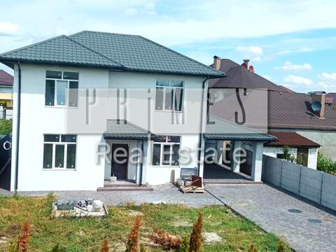 будинок за адресою Квітнева вул.