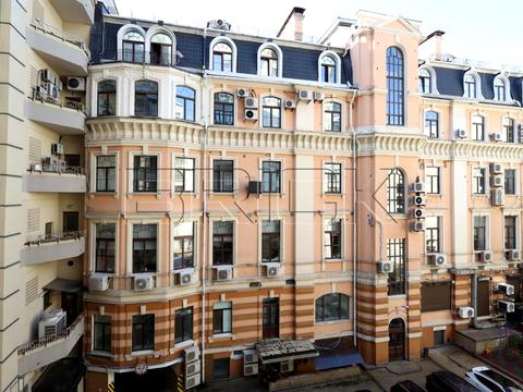 квартира за адресою Володимирська вул., 49-А