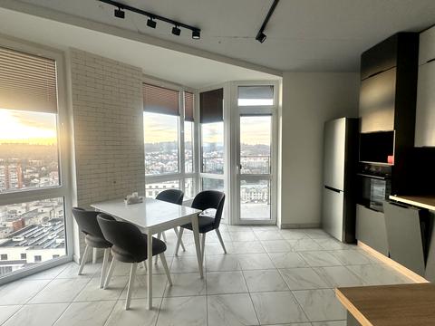 квартира за адресою В'ячеслава Чорновола просп. (), 77