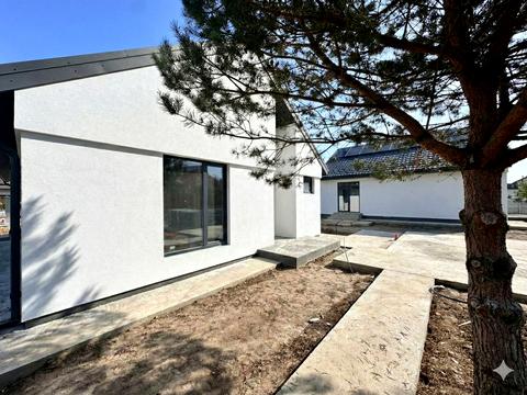 дом по адресу Петра Короля