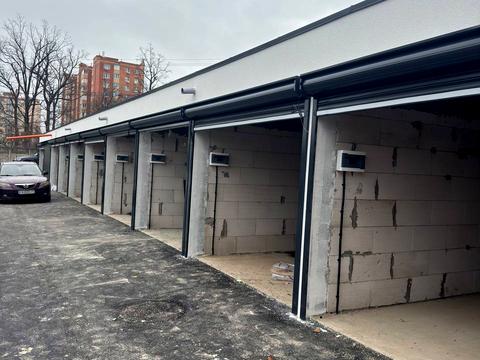 паркомісце за адресою Миколи Сингаївського вул. (Ново-Оскольська), 14В/1