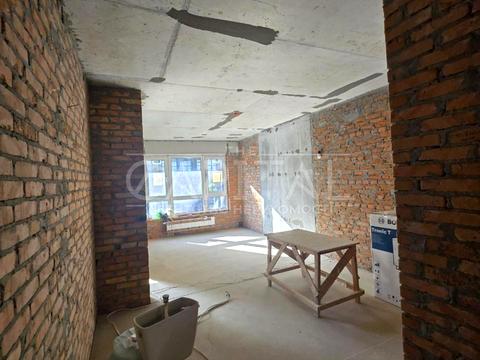 комерційна за адресою Голосіївський просп. (40-річчя Жовтня), 76