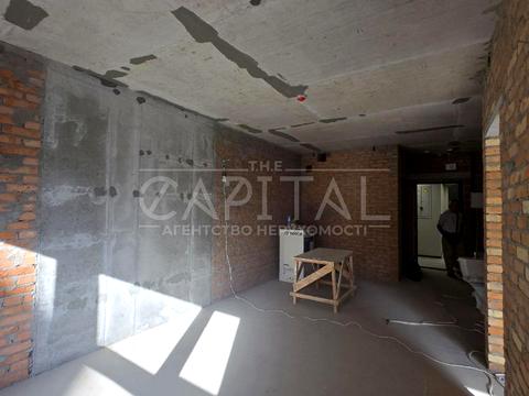 комерційна за адресою Голосіївський просп. (40-річчя Жовтня), 76