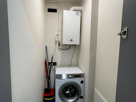 квартира за адресою Замарстинівська вул. (Калініна), 170-Р