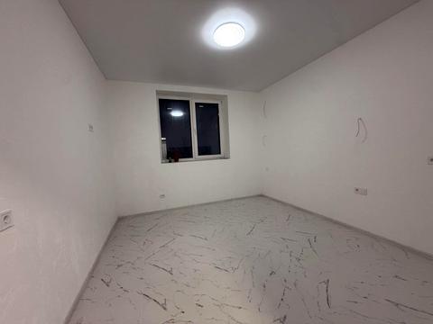 квартира за адресою Українська вул., 12/2