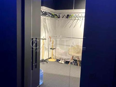 комерційна за адресою Київ, Антоновича вул. (Горького), 74-78