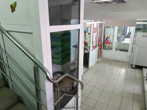 комерційна за адресою Левка Лук'яненка вул. (Маршала Тимошенка), 19