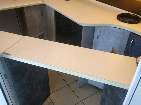 комерційна за адресою Левка Лук'яненка вул. (Маршала Тимошенка), 19