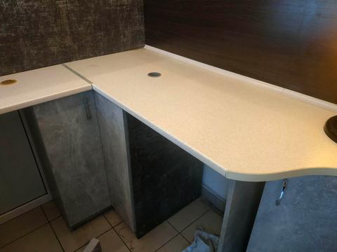 комерційна за адресою Левка Лук'яненка вул. (Маршала Тимошенка), 19