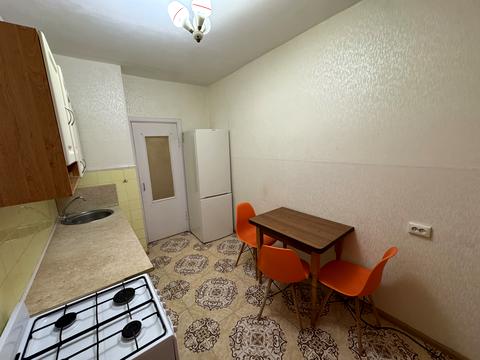 квартира за адресою Михайла Омеляновича-Павленка вул. (Суворова), 13