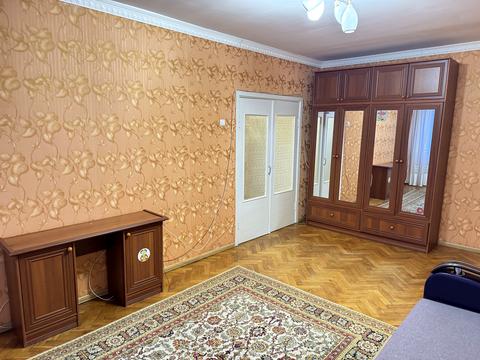 квартира за адресою Михайла Омеляновича-Павленка вул. (Суворова), 13