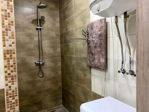 квартира за адресою Лабораторна вул., 46