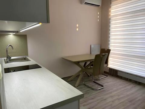 квартира за адресою Лабораторна вул., 46