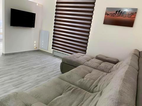 квартира за адресою Лабораторна вул., 46