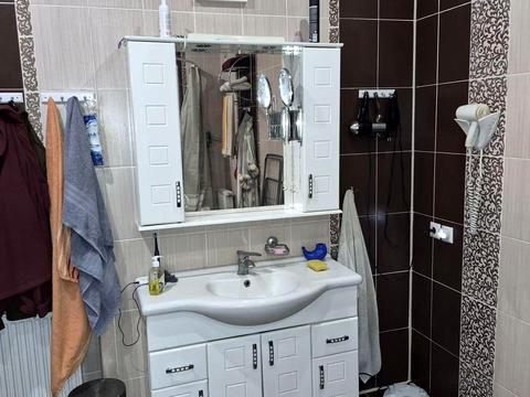 будинок за адресою с. Кременище, садова