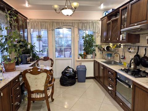 будинок за адресою с. Кременище, садова