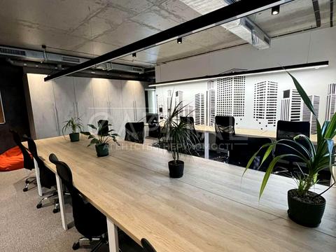 комерційна за адресою Валерія Лобановського просп., 150