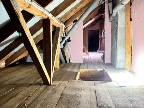 квартира за адресою с. Святопетрівське, Лесі Українки бульв., 4-А