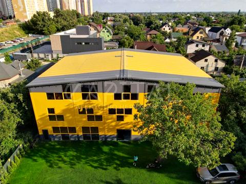 комерційна за адресою 192-га Садова вул., 6