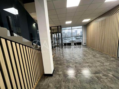 комерційна за адресою Трускавецька вул., 6А