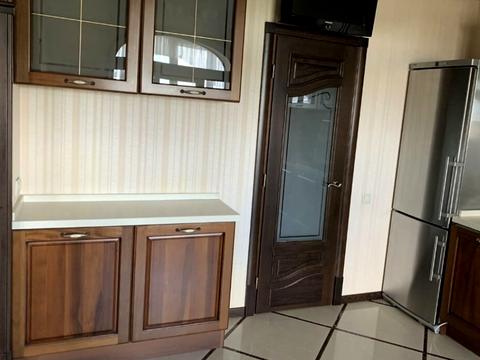 квартира по адресу Николая Амосова ул., 4