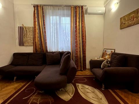 квартира за адресою Соборна пл. (Жовтнева), 1