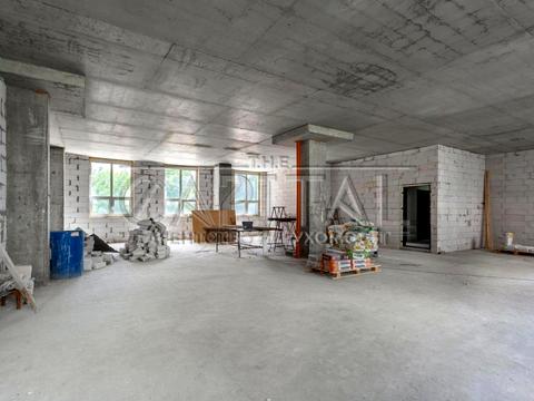 комерційна за адресою Вишняківська вул., 2