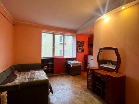 квартира за адресою Миколи Зерова вул., 15