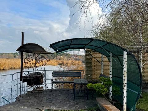 будинок за адресою с. Новоселівка, Квіткова