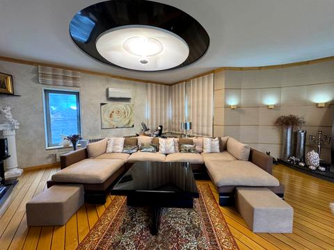 будинок за адресою с. Новоселівка, Квіткова