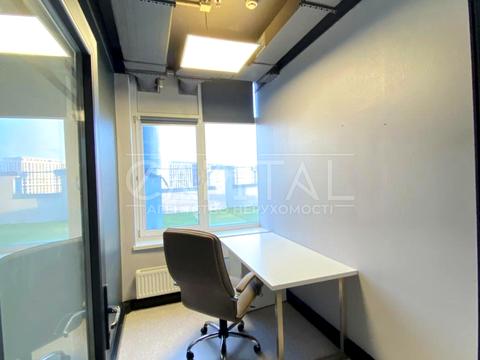 комерційна за адресою Дніпровська набережна вул., 26-Ж