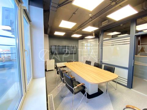 комерційна за адресою Дніпровська набережна вул., 26-Ж