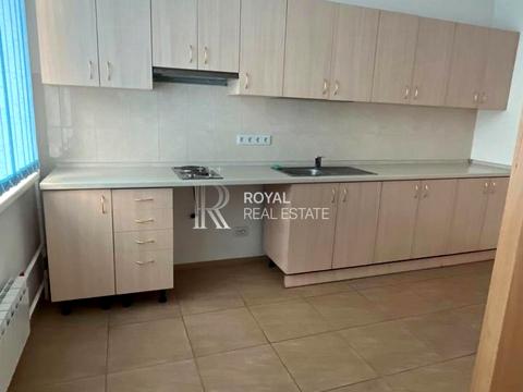 комерційна за адресою Лаврська вул. (Січневого Повстання), 1