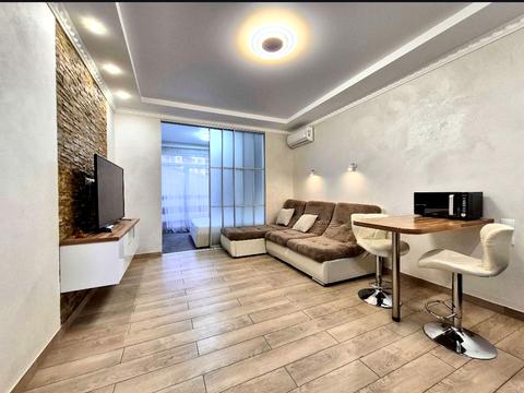 квартира за адресою Михайла Максимовича вул. (Онуфрія Трутенка), 24-А