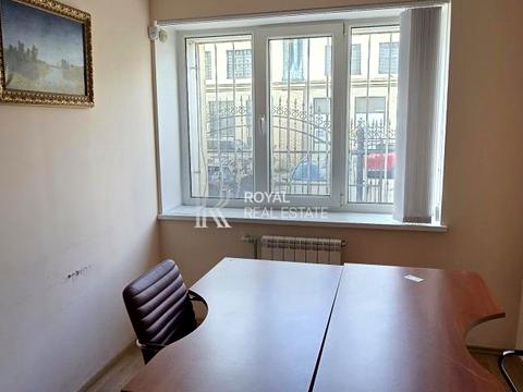 коммерческая по адресу Загоровская ул. (Багговутовская), 17-21