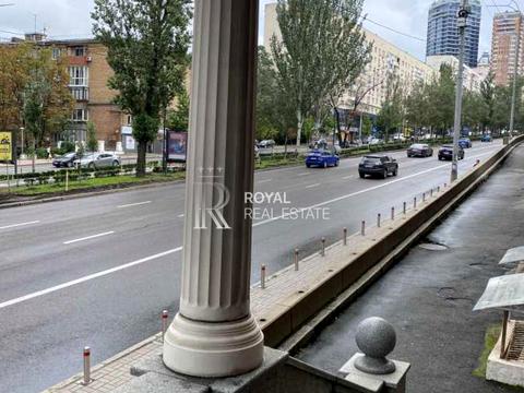 коммерческая по адресу Леси Украинки бульв., 7