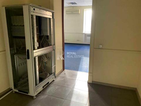 коммерческая по адресу Леси Украинки бульв., 7