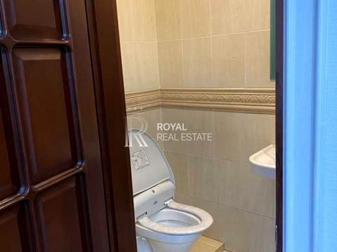 коммерческая по адресу Леси Украинки бульв., 7