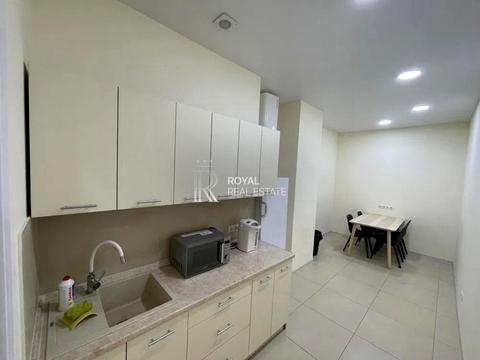 комерційна за адресою Кловський Узвіз вул., 7-А