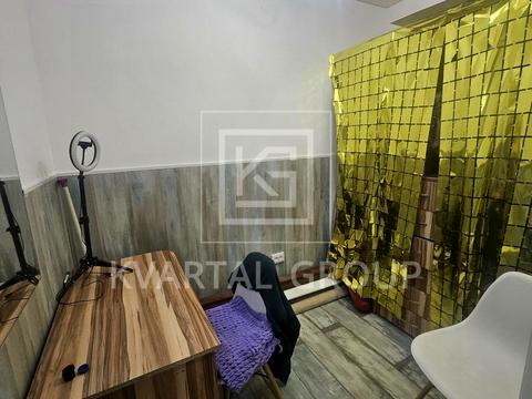 коммерческая по адресу Выговского ул. (Суворова), 1-Ю