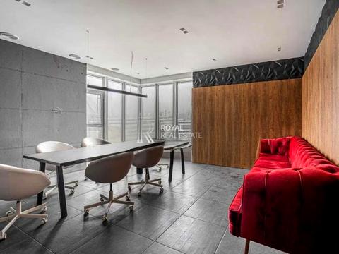 комерційна за адресою Кловський Узвіз вул., 7-А