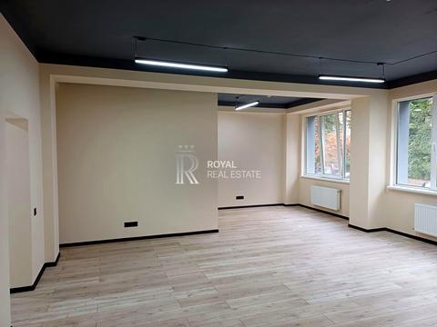 комерційна за адресою Київ, Преображенська вул. (Івана Клименка), 25