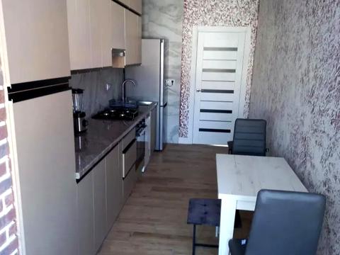 квартира за адресою Івана Величковського вул., 13