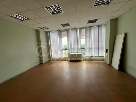 комерційна за адресою Харківське шосе, 201-203