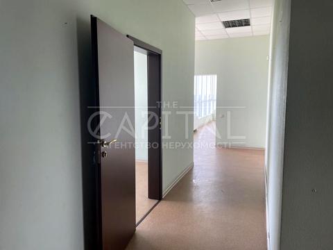 комерційна за адресою Харківське шосе, 201-203