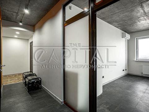 комерційна за адресою Київ, Срібнокільська вул., 1