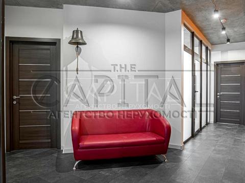 комерційна за адресою Київ, Срібнокільська вул., 1