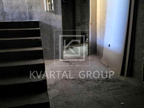 комерційна за адресою Західна вул., 4