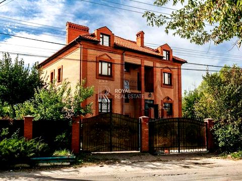 будинок за адресою Грушевского