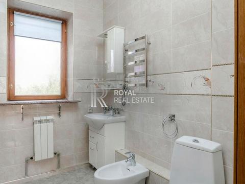 будинок за адресою Грушевского